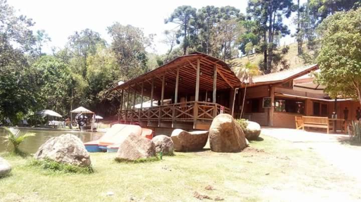Pousada E Restaurante Recanto Do Pico Santo Antônio do Pinhal Kültér fotó